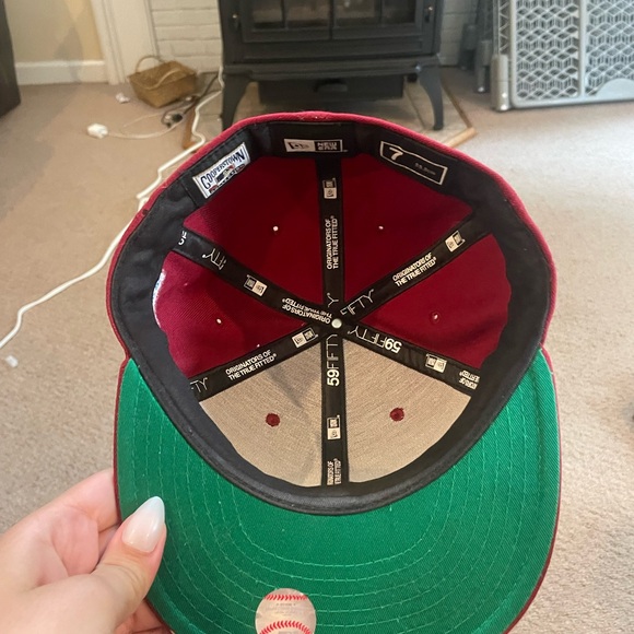 World Series 1980 Phillies hat - Picture 6 of 6